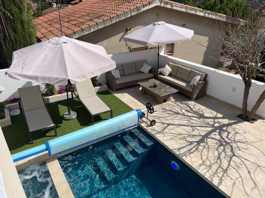 Lux Spa 2 Barcelona Vallirana Buitenkant foto