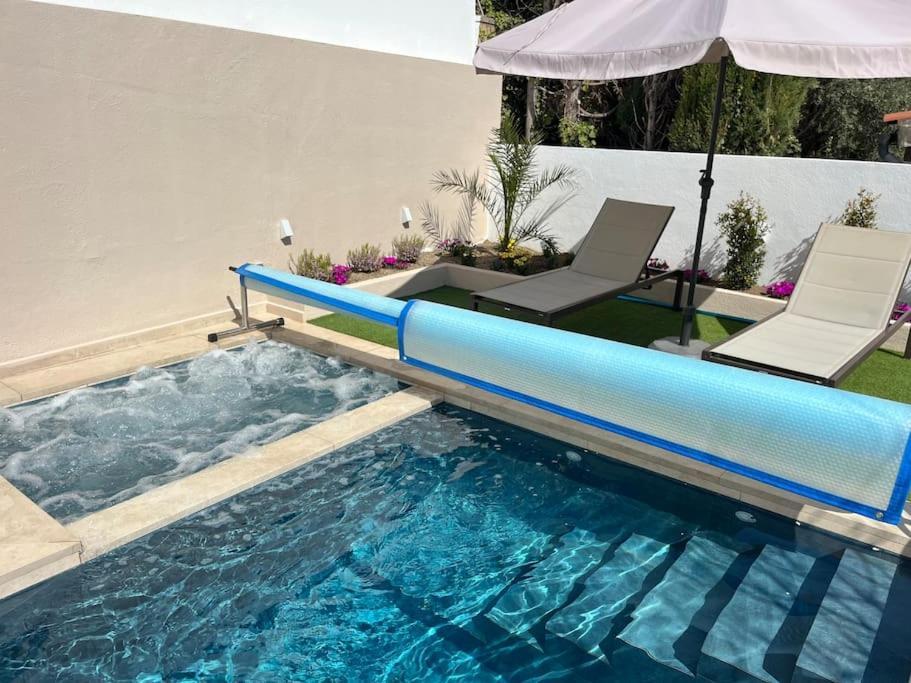 Lux Spa 2 Barcelona Vallirana Buitenkant foto